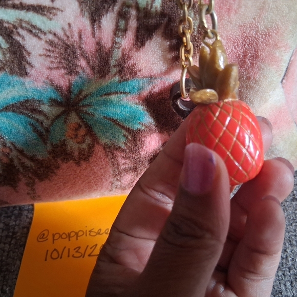 Rare Vintage Juicy Couture Bowler - Picture 3 of 7